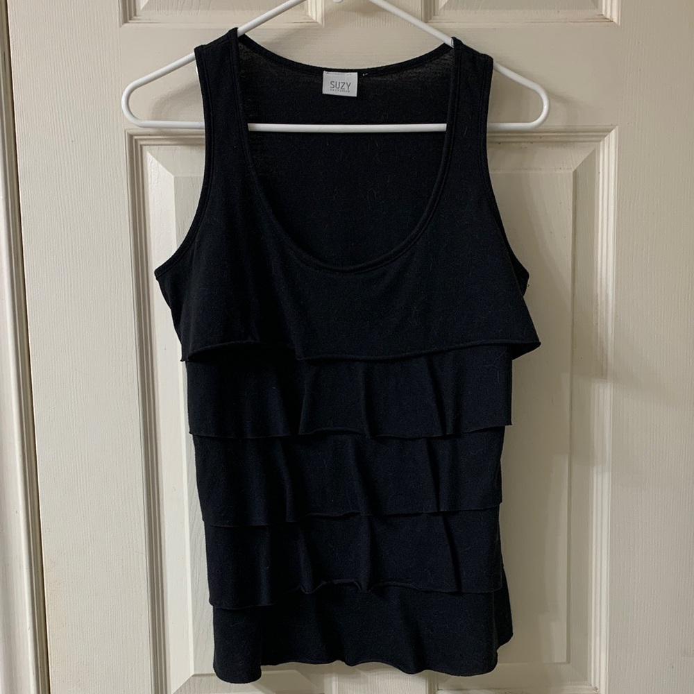 🌷3 for $25🌷Suzy Shier, US M, Black Layered Tiered Tank Top